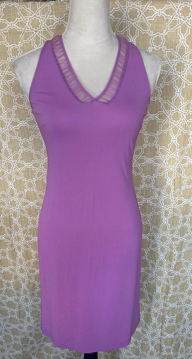 Vintage BCBG Lila Carrie Bradshaw Klänning bild 2
