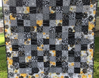 Black white and yellow baby quilt-Lap Quilt