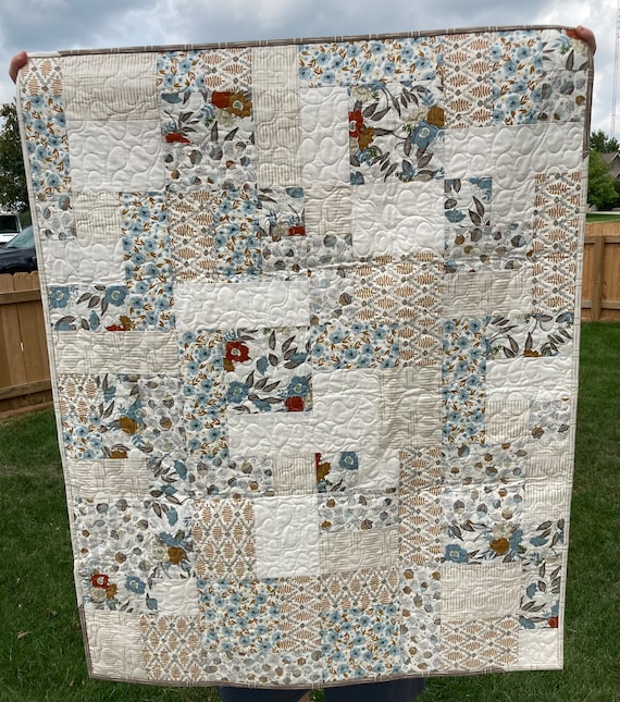 White quilted baby blanket hotsell