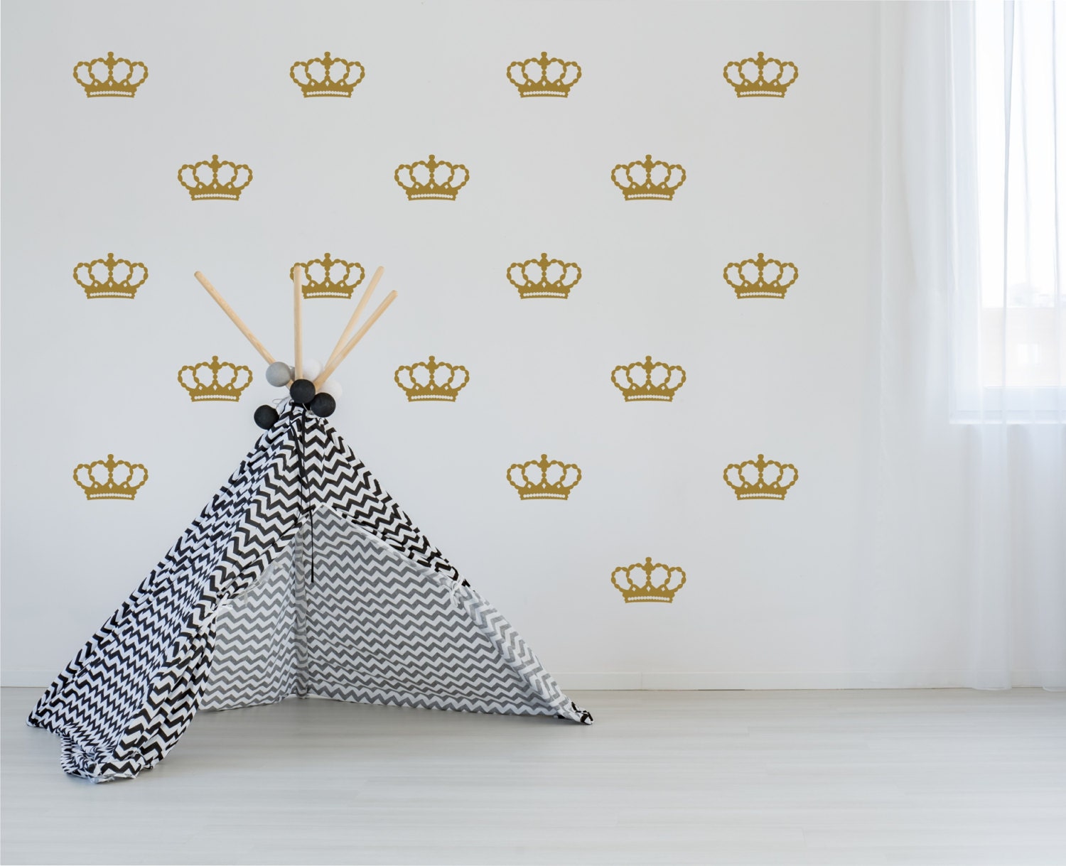 Crowns Vinyl Wall Decals, Crowns Decal, Nursery Crowns Wall Decals ...