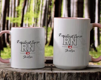 Taza de café de enfermera, taza personalizada de enfermera registrada, taza de café de regalo para cumpleaños, graduaciones, 11 oz y 15 oz