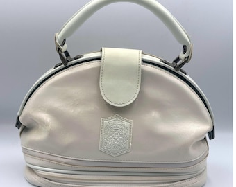 1960's Hoony Ivory Leather Train Bag Cosmetic Travel Bottom Zip Compartment Bag