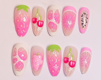 Unhas postiças inspiradas em pomares, conjunto de unhas para as férias de verão, unhas postiças com efeito refrescante, unhas 3D cereja laranja morango
