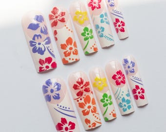 24 peças de unhas de casamento, unhas de flores simples, unhas de primavera, unhas postiças florais feitas à mão, unhas postiças para aniversário, unhas de feriado, presente para ela