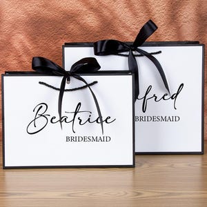 Personalisierte Brautjungfer Geschenkbeutel - Hochzeitsgeschenkbeutel - Junggesellinnenabschied - Brautparty Geschenkbeutel - Danke Geschenkbeutel - Elegante Geschenkbeutel