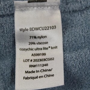 Barefoot Dreams CozyChic Ultra Lite Hooded Poncho Blue 3X image 5
