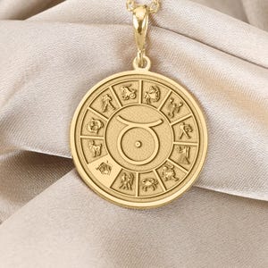 Stier Sternzeichen Halskette, Stier Anhänger, Geerdeter Anhänger, Schutzamulett, Astrologie Schmuck Geschenk für Stärke, April Mai Geburtstage