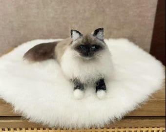 Custom Needle Felted Cat Figurine – Wool Cat Memorial Sculpture, Personalized Pet Loss Gift