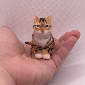 Custom Needle Felted Cat Sculpture Memorial, 3D Wool Felt Cat Portrait, Personalized Pet Replica Gift, Pet Loss Keepsake, Halloween Gift