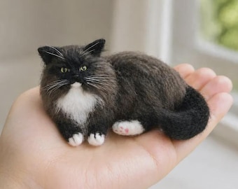Escultura de gato personalizada em feltro agulhado, mini estatueta de gato feita à mão em lã, presente personalizado em memória de um animal de estimação.