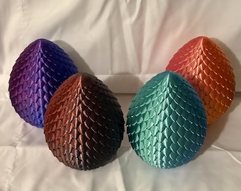 MTG Dual-Tone Dragon Egg Commander Deck Box (100 Sleeved Cards)