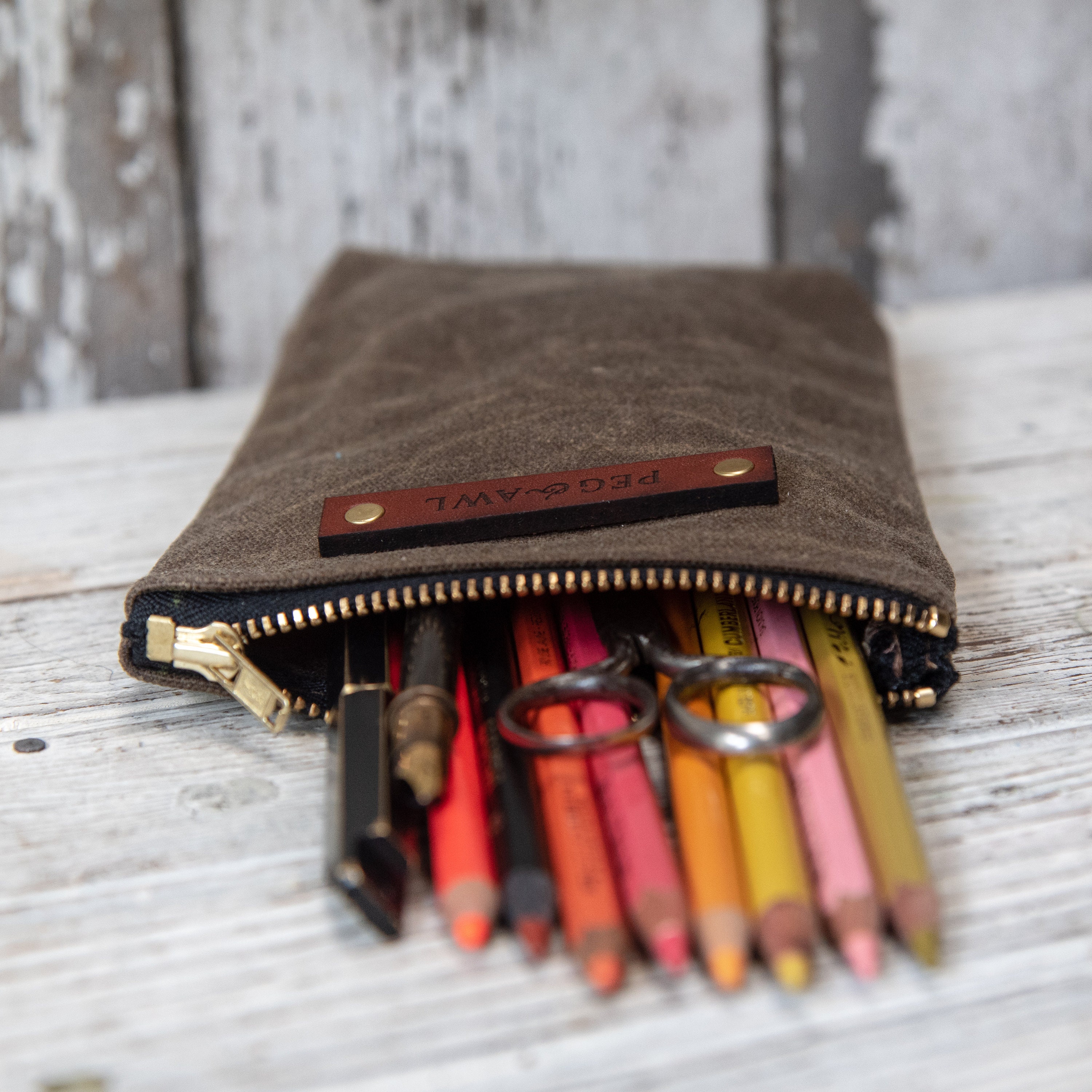 Ransom Six — Waxed Canvas Zipper Pouch - Olive