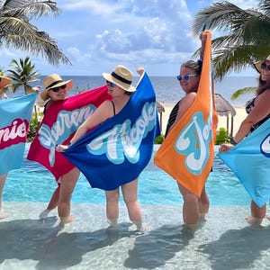 Serviette de bain personnalisée avec prénom Serviette de plage personnalisée avec prénom Serviette de plage personnalisée rétro Cadeaux EVJF, Cadeau de plage d'été, Cadeau de vacances