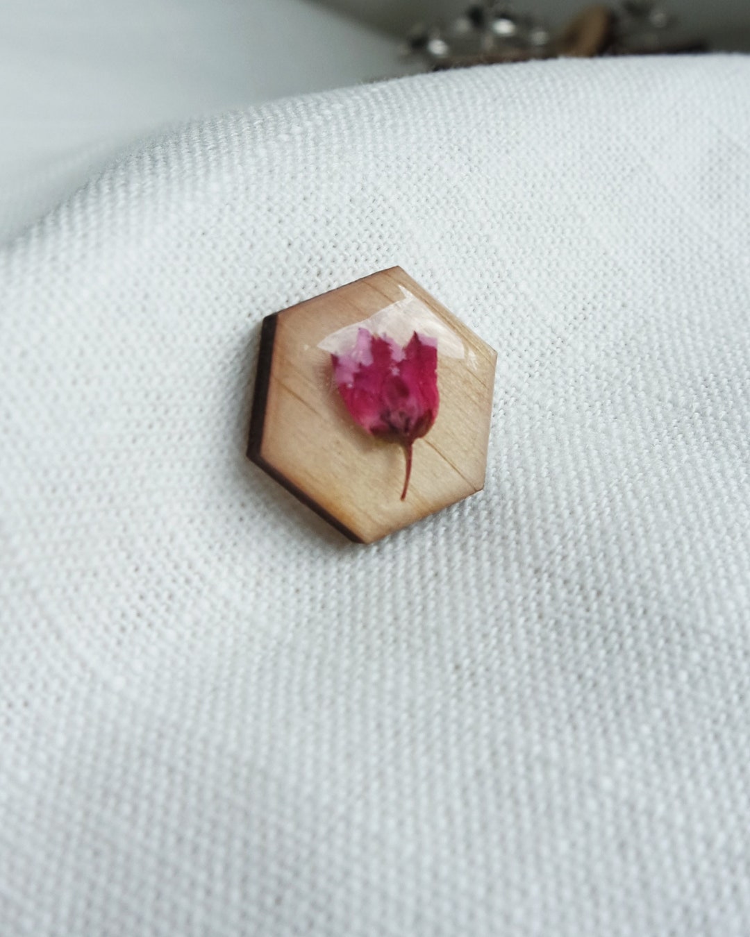 Wooden Rose Lapel Pin - Pink Pressed Flower Resin Pin - Etsy