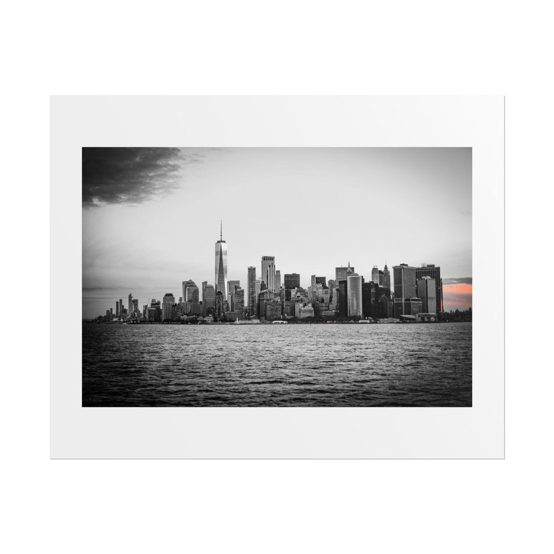 New York Skyline Poster | Black and White Manhattan Cityscape Rolled ...