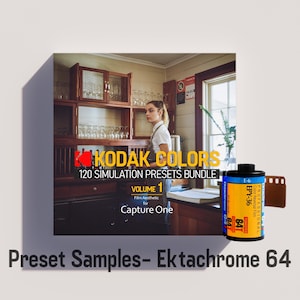 Può includere: Immagine di un pacchetto di preset "KODAK COLORS" per Capture One, con un rotolo di pellicola contrassegnato "EPY-36" e "Ektachrome 64". L'immagine include una donna in un ambiente cucina. Il pacchetto contiene 120 preset di simulazione.