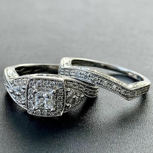 Art Deco Inspired Wedding Ring Set, Princess & Round Cut Moissanite Diamond Retro Ring Set, Vintage Style Engagement Ring Set, Gift For Her