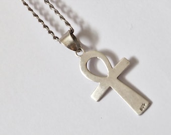 Pingente e corrente Ankh em prata de lei