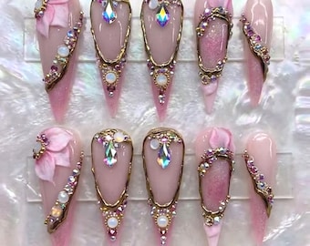 Roze luxe persnagels, kristallen strassnagels, bling glamournagels, 3D-bloemnagels, stiletto bruidsnagelset