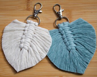 Macrame Keychain Leaf