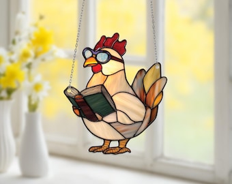 Reading Chicken Window Hanging – Funny Farm Animal Decor, Chicken Lover Gift, Cute Glass-Style Home Accent For Bookworms