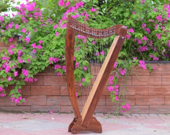 26-String Celtic Lever Harp in Natural – Lightweight Portable Harp for Travel & Performance