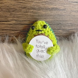 Handmade Positive Avocado Crochet Doll with Message, Cute Emotional Support Gift for Birthday, Positive Pickle, Motivational Gift Decor