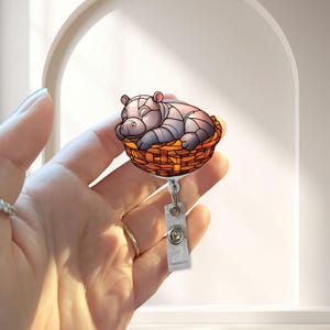 黄色い花のカバスリープバッジリール、かわいい動物バッジホルダー、ユニークな花柄デザイン、楽しい看護師IDリール、彼女へのギフト、動物愛好家