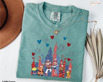 Camiseta Comfort Color USA con globos de Toy Story, camisetas patrióticas de Disney Toy Story, camisetas patrióticas del Castillo de Disney, camisetas de Pixar Toy Story USA