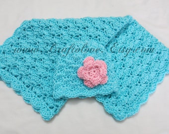 Crochet baby blanket- Baby Girl Shower Gift Set - Baby Girl Blanket - Aqua Shells and flower Hat - Newborn Photography props