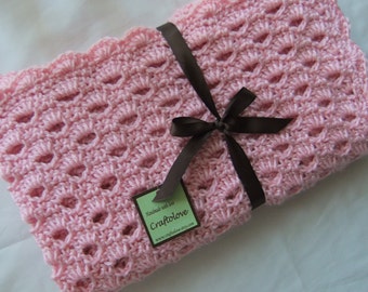 Crochet baby blanket - Baby Girl shower gift - Crochet blanket - Crochet baby blanket Crib size Sweet Pink Arch Shell baby girl blanket