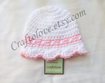Crochet baby girl hat - Crochet baby hat - White/Sweet pink flower Baby Girl Hat - Newborn photo prop - Baby girl shower gift