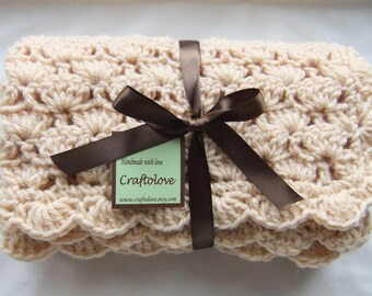 Crochet baby blanket - Baby Boy Blanket - Baby Girl Blanket- Natural Beige Shells Stroller/Travel/Car seat Baby blanket- Unisex baby blanket