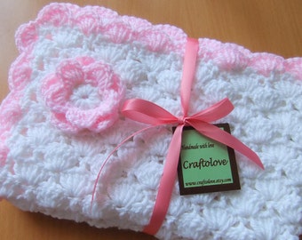 Crochet baby blanket - Baby Girl blanket -  White and Light Pink Flower Stroller/Travel/Car seat blanket- Baby girl shower gift