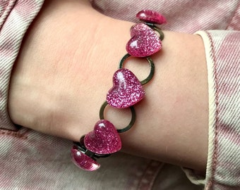 Glitter Hearts Link Women’s Bracelet, Valentine, Love and Friendship Bracelet, Vintage Style, Loop Bracelet, Red, Pink, Choice of Color