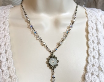 Off White Cream Flower Women’s Necklace, Pearl and Crystal Beaded Flower Jewelry, Bridal, Prom, Vintage Style, Romantic Jewelry