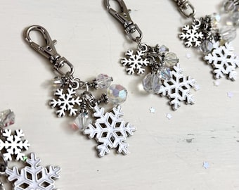 Sparkly Winter Snowflake Zipper Pull, Purse Charm, Belt Bag Decoration, Purse Clip, Bag Pulls, Backpack, Christmas Gift, White, Snow flake