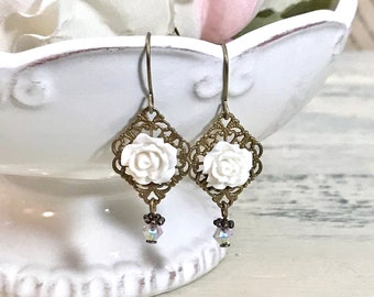 Sweet White Rose Dangle Women’s Earrings, Vintage Style, Retro Style, Bridal Jewelry, Bridesmaid, White Floral Jewelry, Prom Earrings