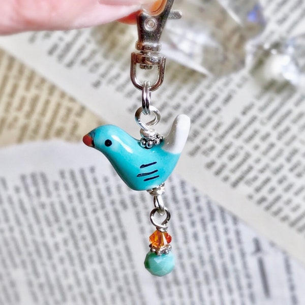 Blue Bird Zipper Pull, Cute Bird Charm, Birdy Zipper Charms, Beaded Purse Pull, Bag Clip, Backpack Decoration, Nature Lover, Gardener Gift