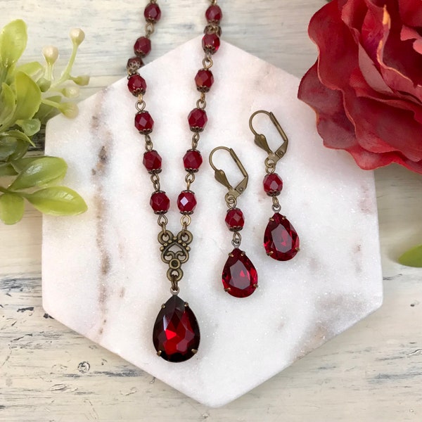 Dark Red Sparkly Teardrop Beaded Women’s Necklace Earring Set, Siam Pear Pendant, Wedding, Mother of the Bride, Bridesmaid Jewelry, Prom