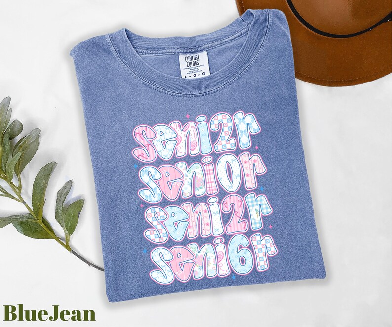 a t - shirt with the words senior senior on it
