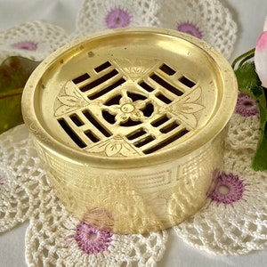 Brass Trinket Box, Engraved Floral Design, Cut Out Lid, Etched Brass Box, Incense Box, Vintage Home Decor