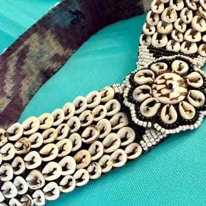 Vintage Sea Shell Belt, Beaded Flower Buckle, Size L - Etsy display picture 1