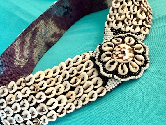 Vintage Sea Shell Belt, Beaded Flower Buckle, Size L - Etsy  display picture 3