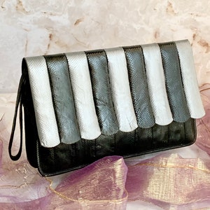 Reptile Clutch, Black Silver Geometric,  Optional Wrist Strap, Vintage Purse, Snakeskin, Wristlet, 70s 80s