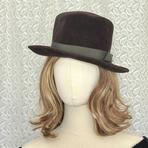 Vintage 1960s 60s MCM Chocolate Brown Gold Pin Hat Winner Casuals ITALY Women 60s Italian Hat - Etsy main image 4