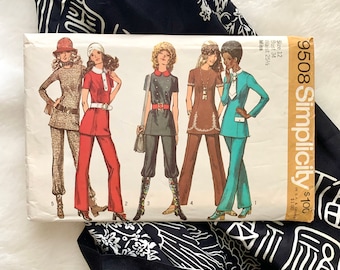 Vintage Sewing Pattern, 70s Wide Leg Pants, Tunic Top, Knee Length Knickers, Jogger Style, Complete with Instructions, Simplicity 9508