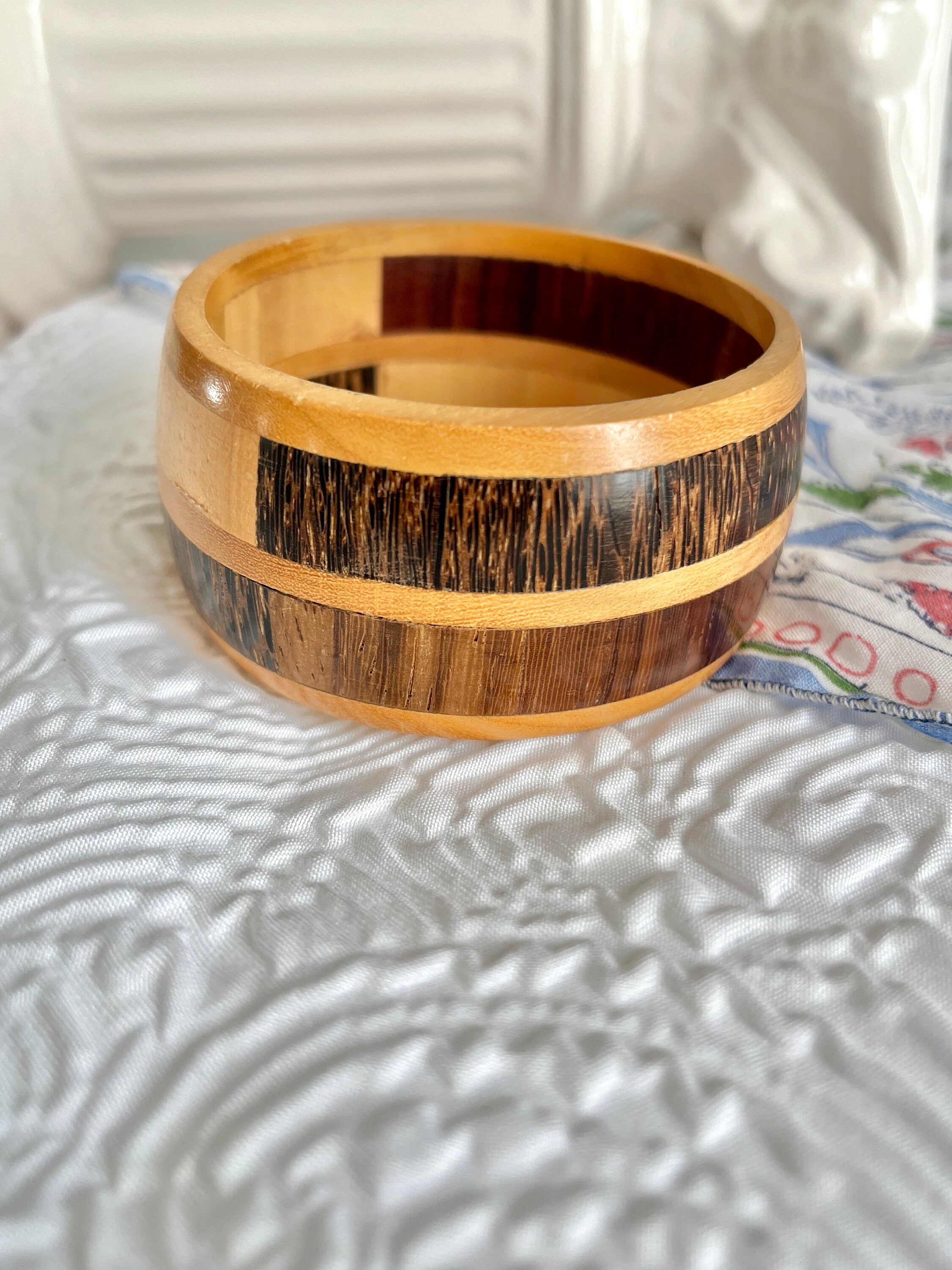 wood bangle/light brown,dark brown | yurikaakutsu