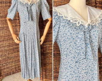 Vintage Cottage Core Dress, Vintage 80s, Big Lace Collar, Front Tie, Patty O'Neil