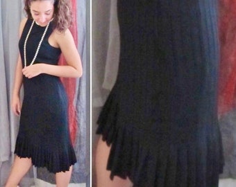 Badgley Mischka Black Dress, Pleats, Sleeveless, Snug Fit, Vintage 90s